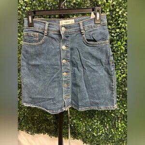 (B43)EUC Mango | Mini Denim Button Skirt